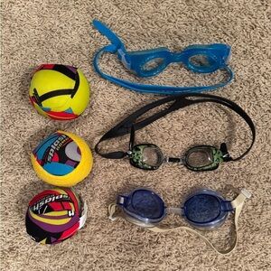 Swim Goggles and Balls Set